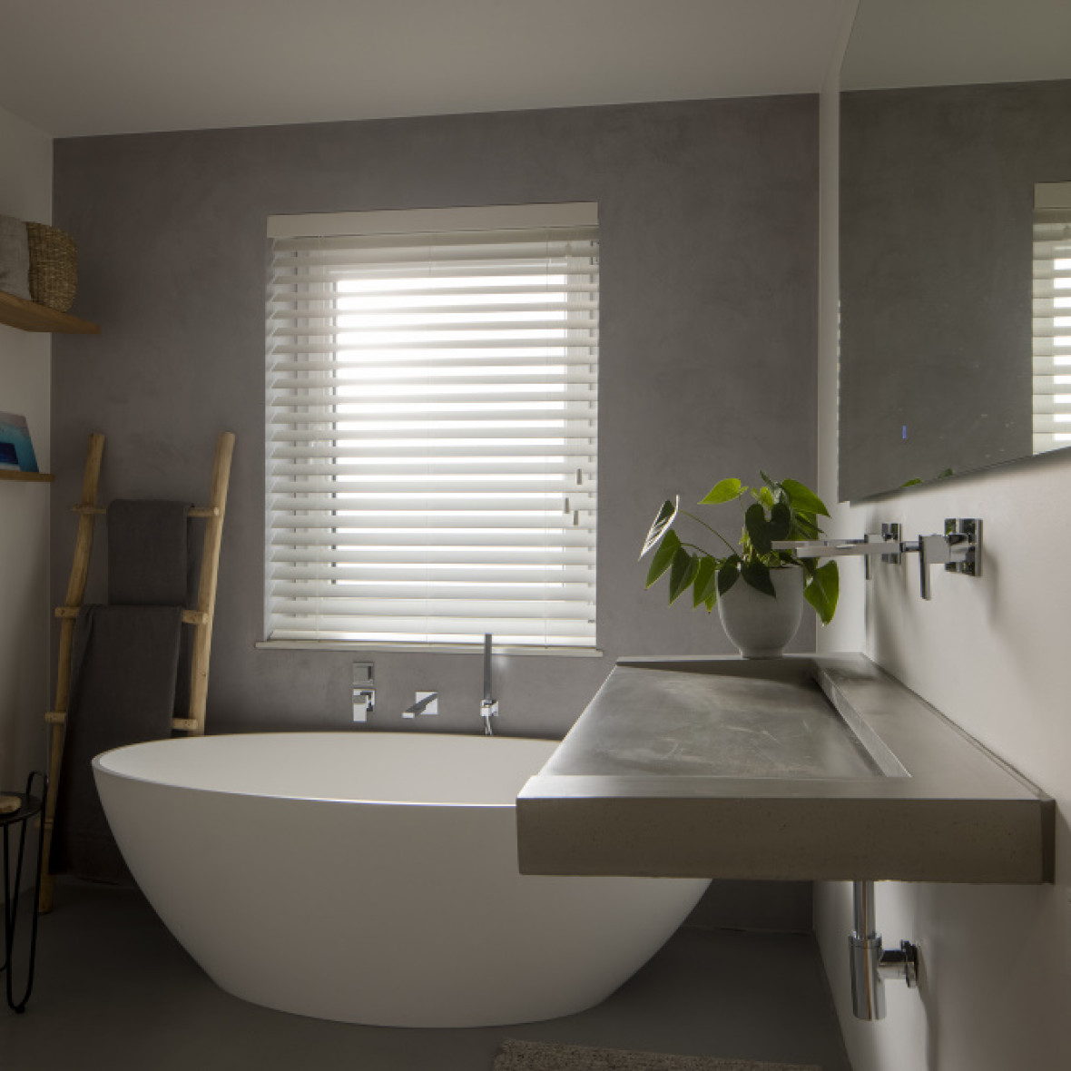 Badkamer jaloezieën Langen